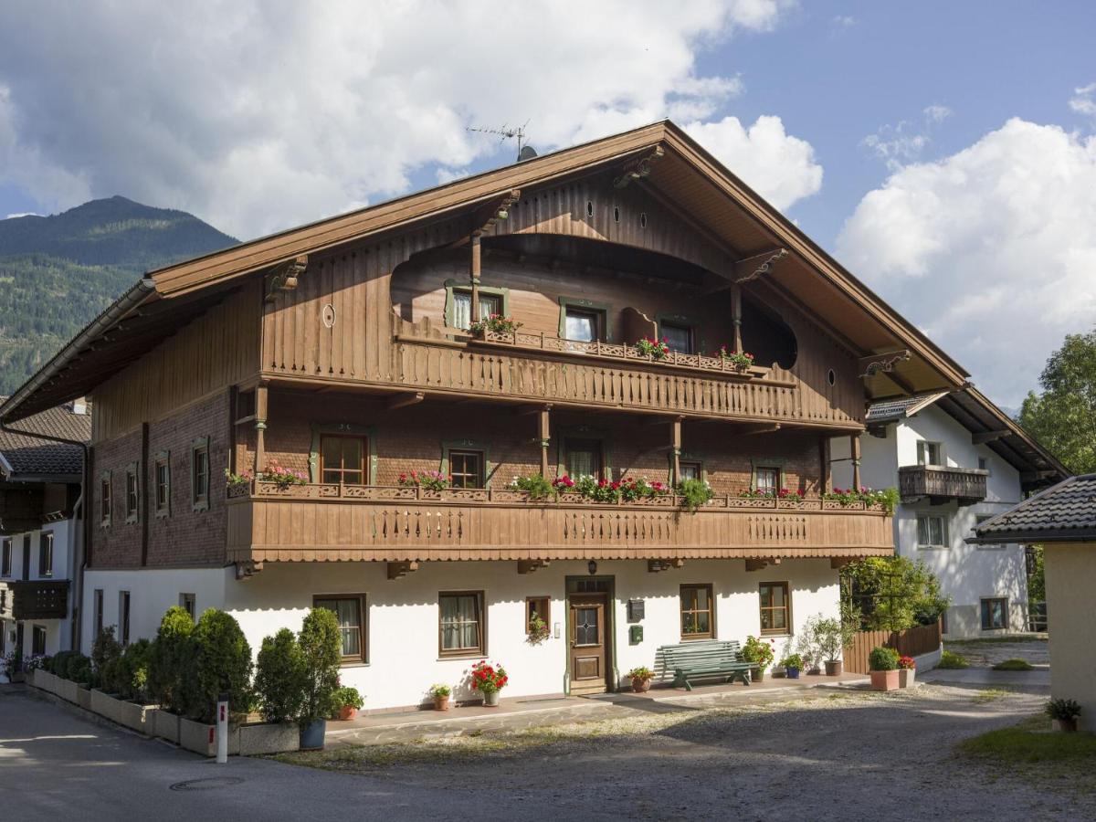 Apartment In Top Location In Fuegen With Balcony Luaran gambar